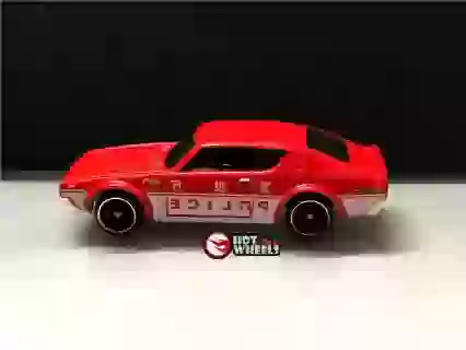 Nissan Skyline 2000 GT-R Police in Red Color for 2019